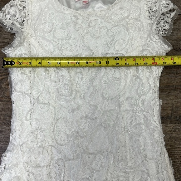 Betsy Johnson Vintage Lace Overlayed Cap Sleeve Mini Dress Size 10 - Picture 10 of 13